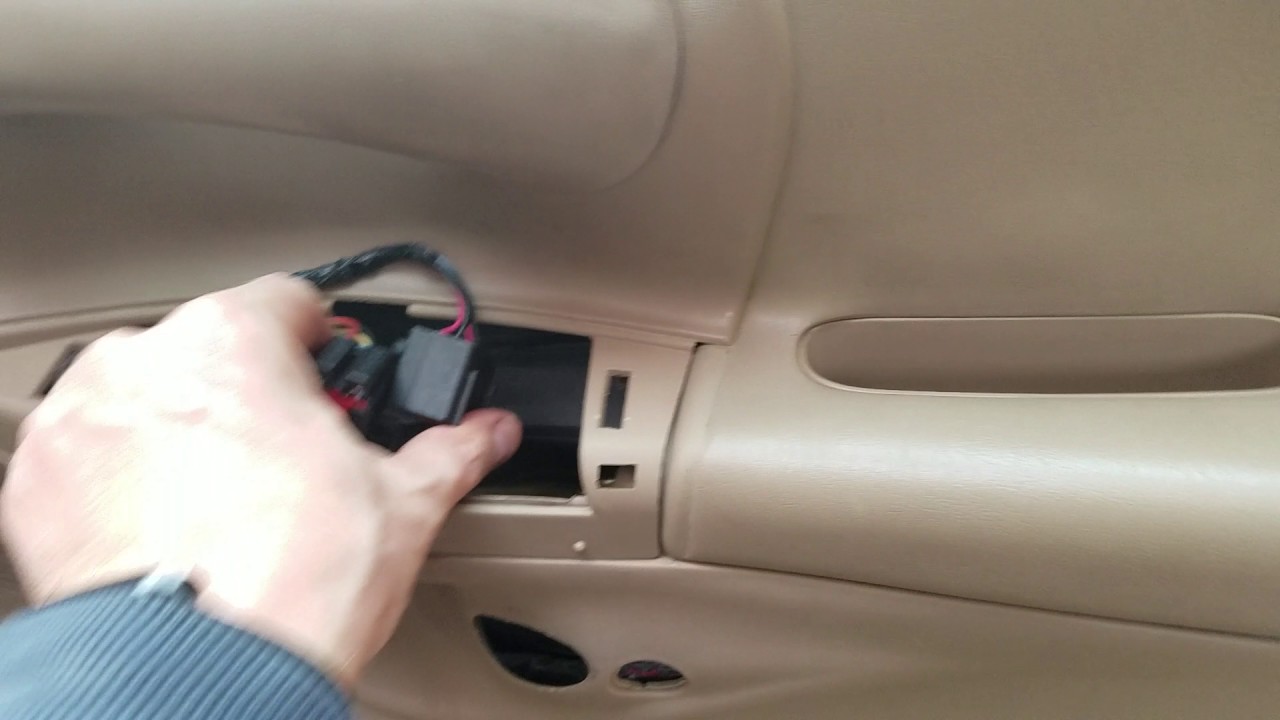 Install new door speaker on a 1997 1998 1999 2000 or 2001 Ford F150