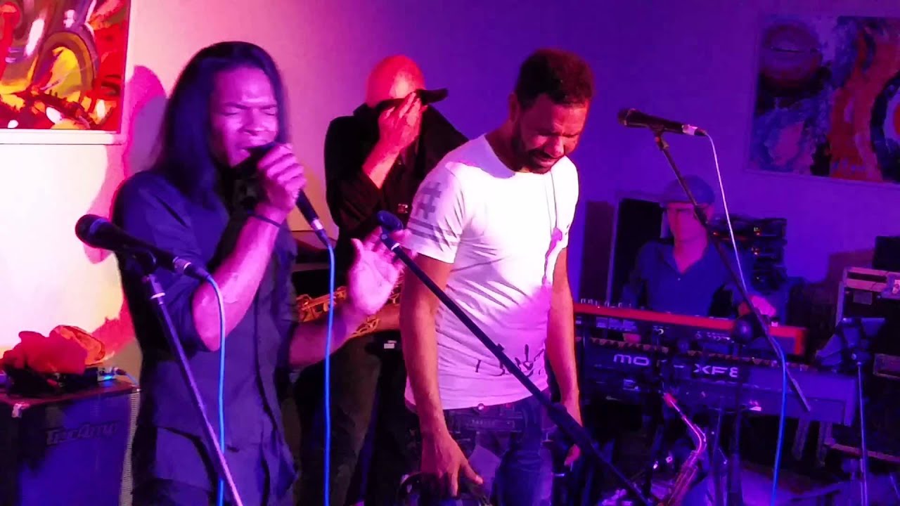 BLUEfonque feat  Elliott and special guest I