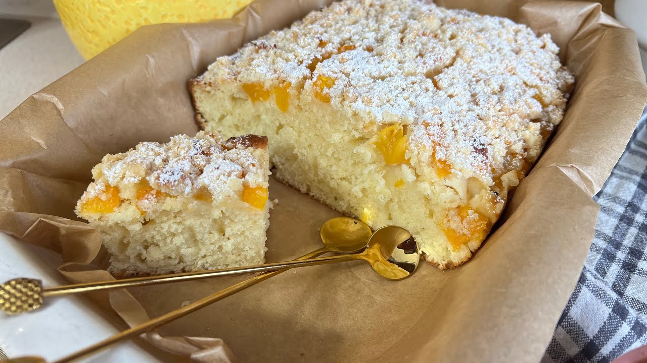 Maślankowe ciasto z owocami i kruszonką ♥️🍑