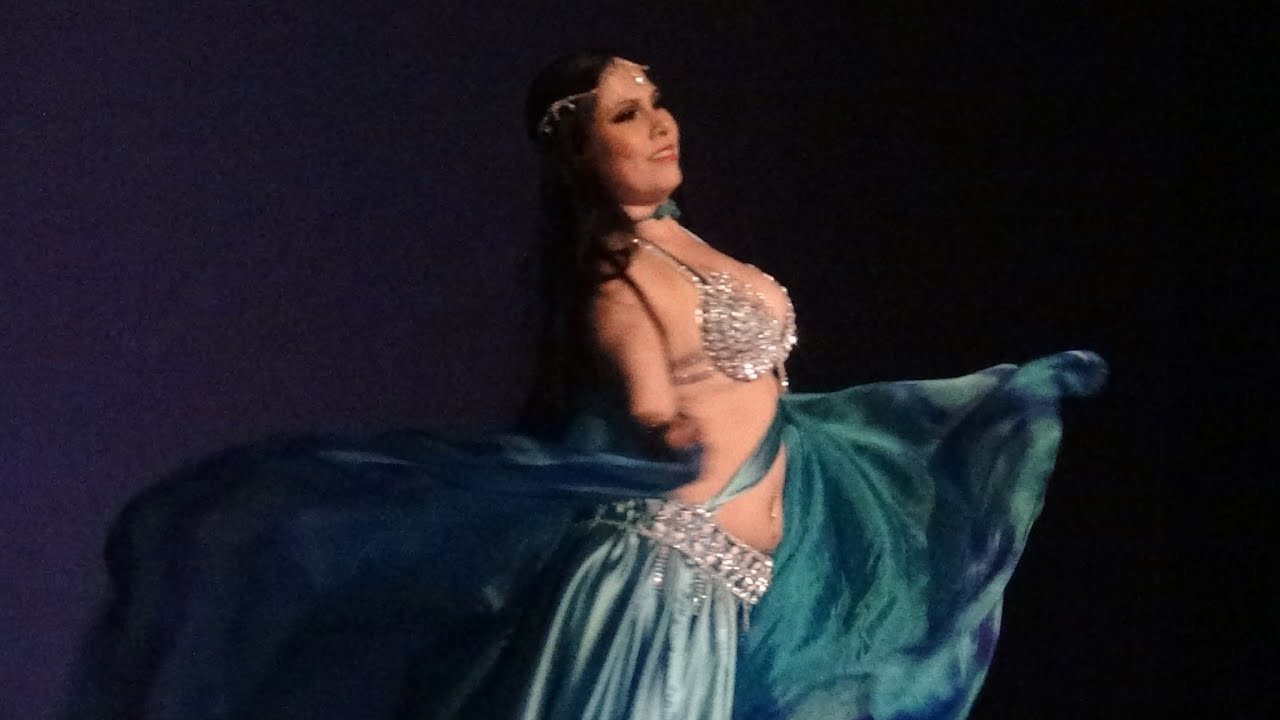 Espetáculo Deuses na Dança - Solo Final Ana Claudia Borges - Yemanjá