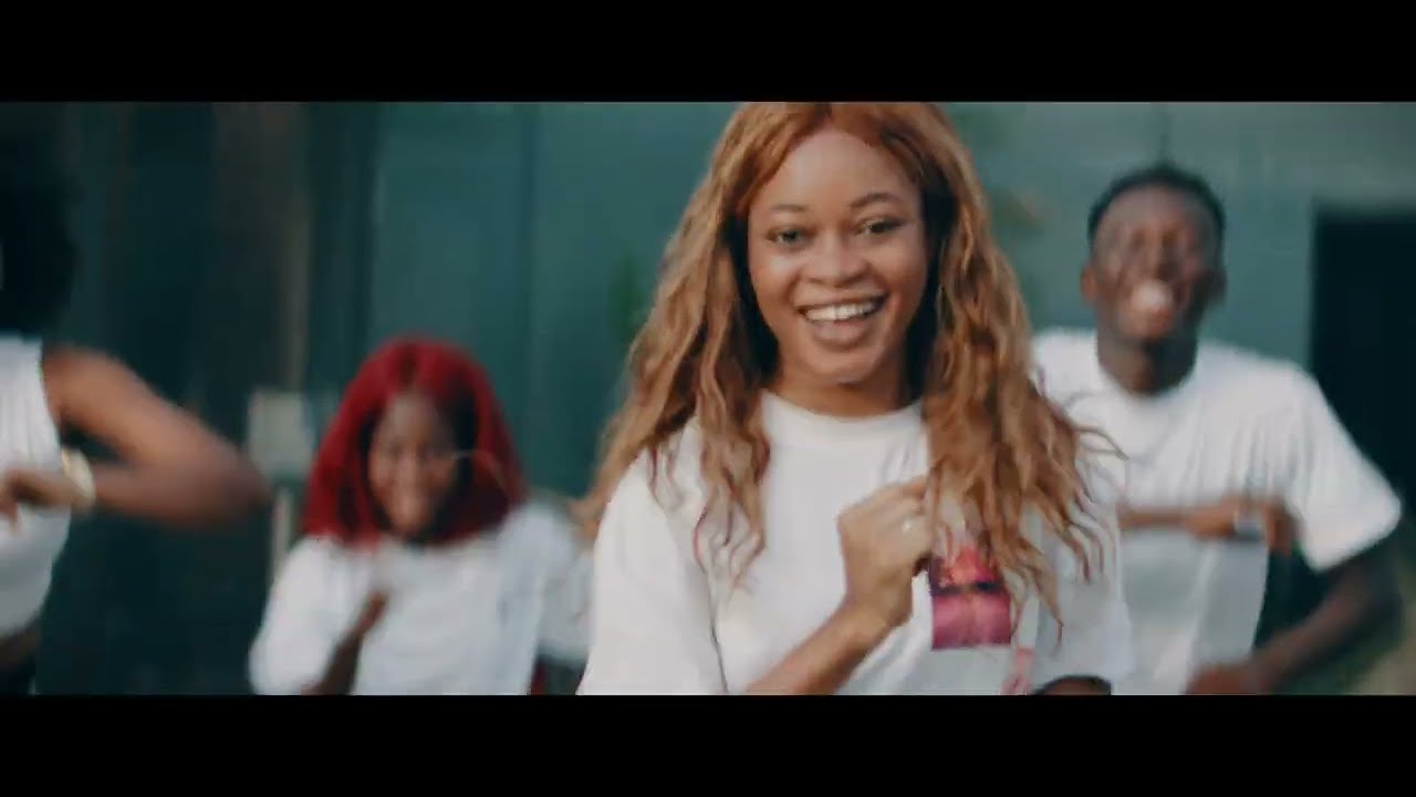 MR SHYNE  - DIEU BÉNIT  ( CLIP OFFICIEL )