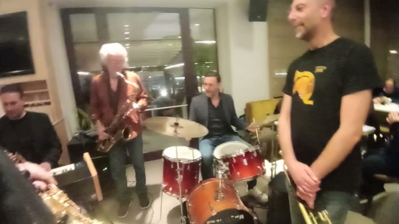 Jazz al Misvago cn grandi esponenti del buon jazz con Elio Coppola, drum, Gianni D'Argenzio fiati et