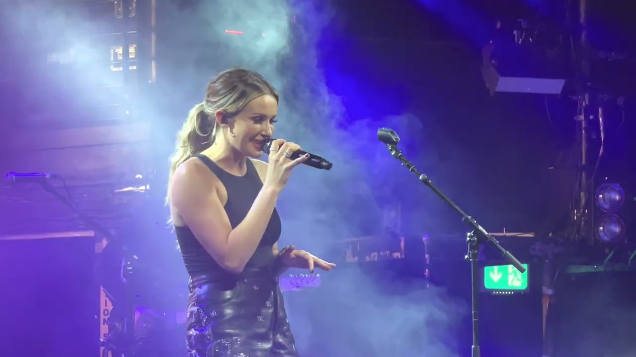 Carly Pearce - If my name was whiskey - Dublin Ireland 2022