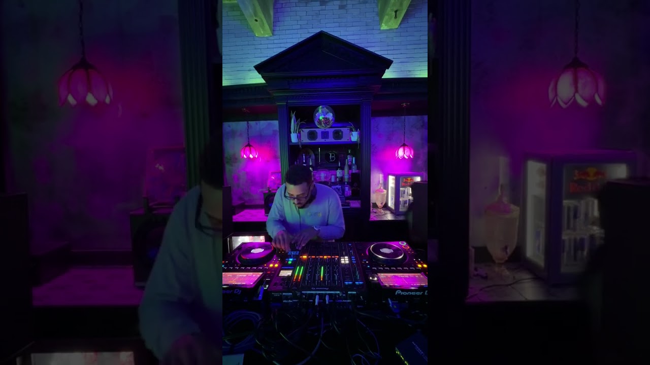 Open decks set from @BENEATHNJ 