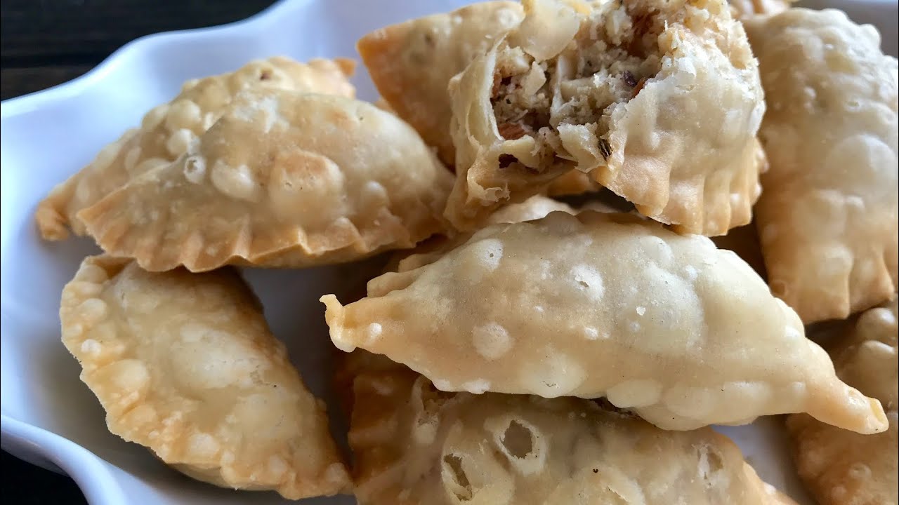 Easy Sweet Coconut Samosas/Karanji/Suryakala/Palawan with Raihana's Cuisines
