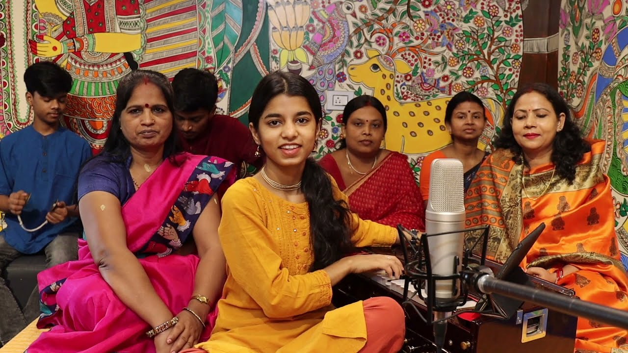 दस सखि आगू राम पाँच सखि पाछू (सिरहर भरय कालक मैथिली परामपरिक गीत) Maithili Thakur