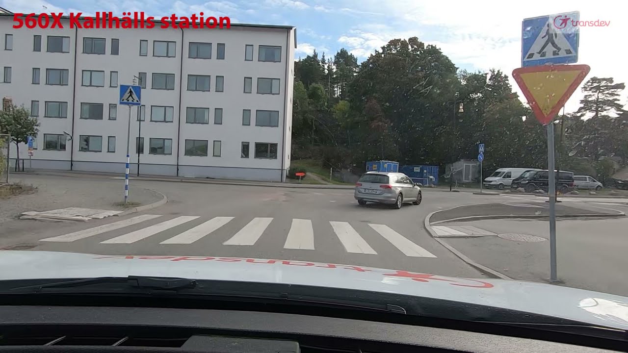 560X Kallhälls station