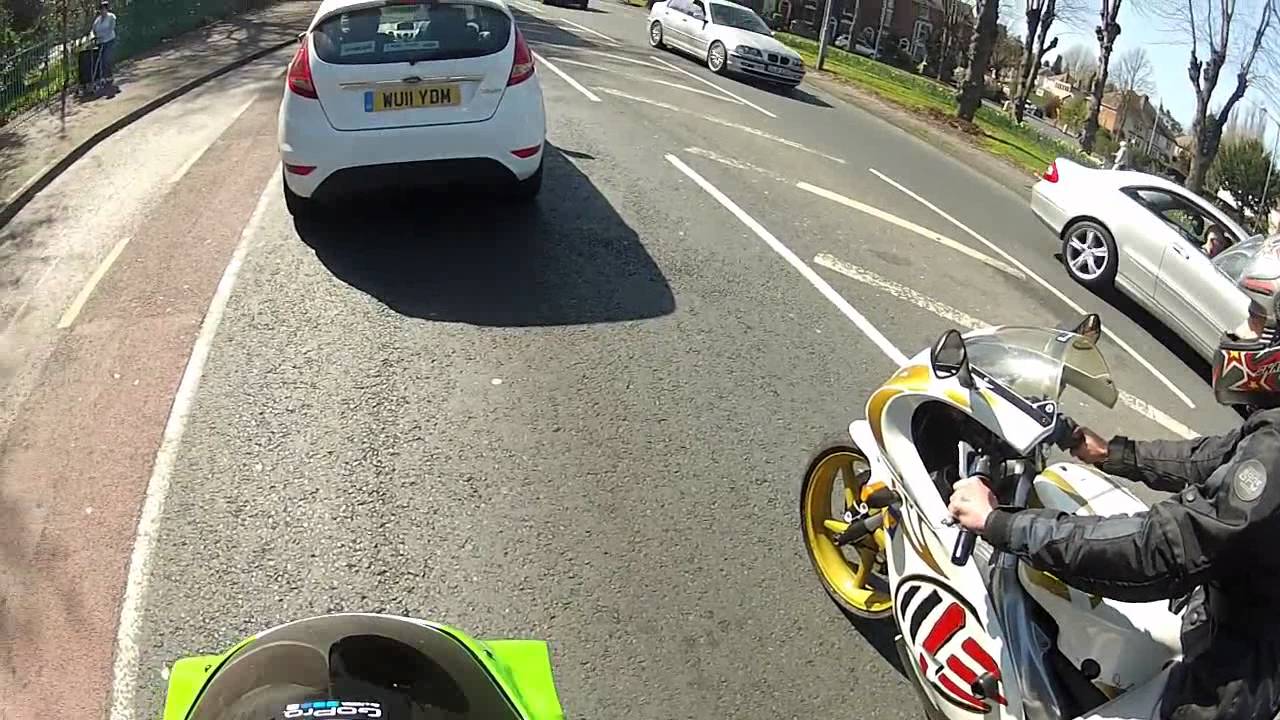 GoPro HD 2 Aprilia rs 125 & Zxr 400 from Kidderminster to bewdley , zx636 , zx6r, rs 50