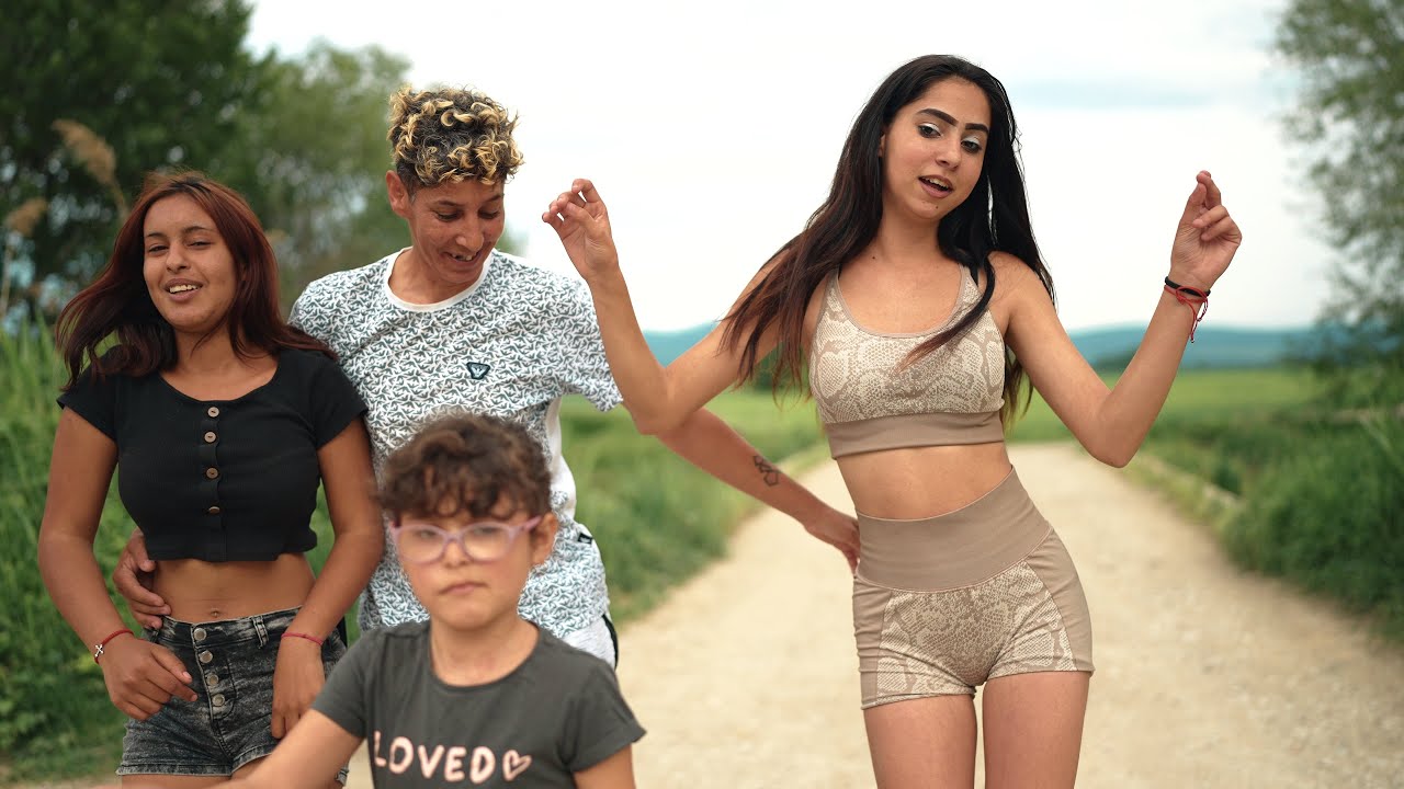 Castkovske cajenky - Tanecne cover video od ChristiLc
