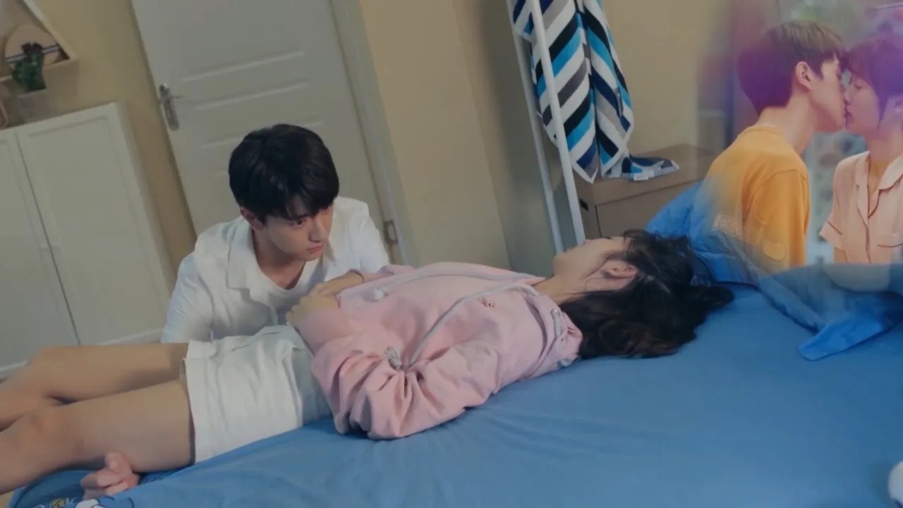 The campus idol finally recall stealing Cinderella’s first kiss and realizes why she’s upset.#邢菲 #林一