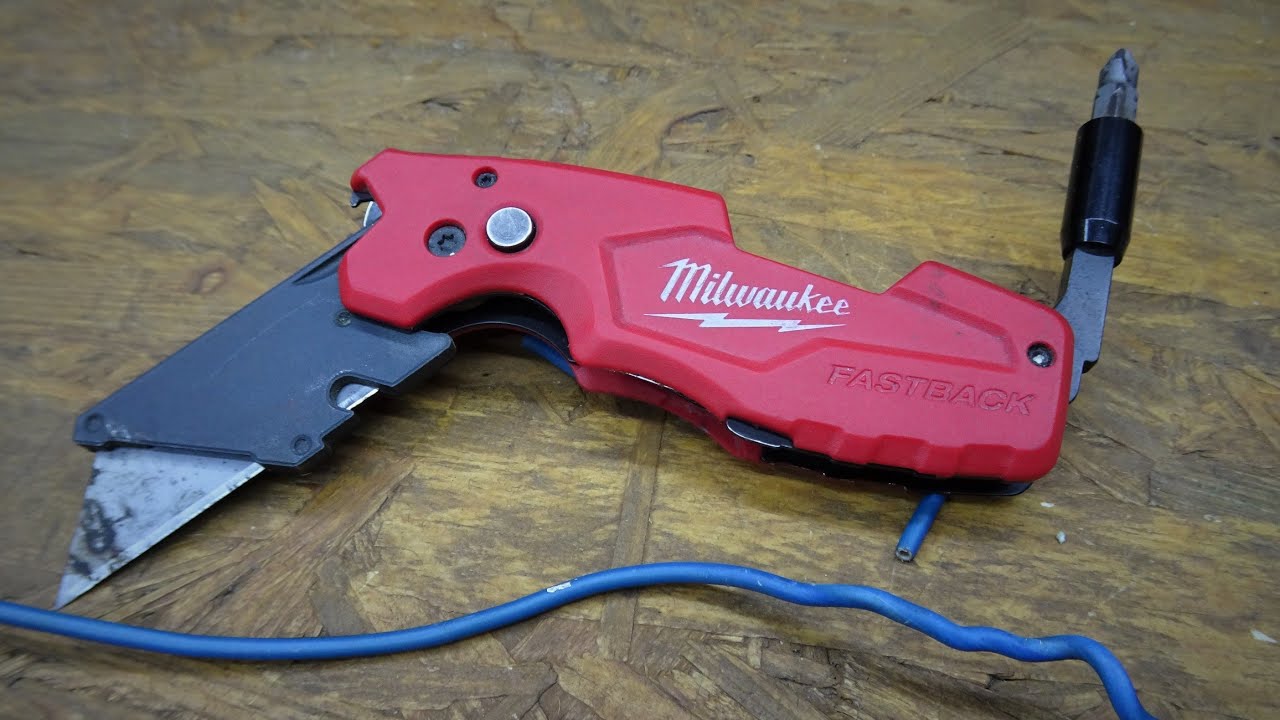 TEST!!!Milwaukee knife FastBack 6w1- n&oacute;ż trapezowy , składany