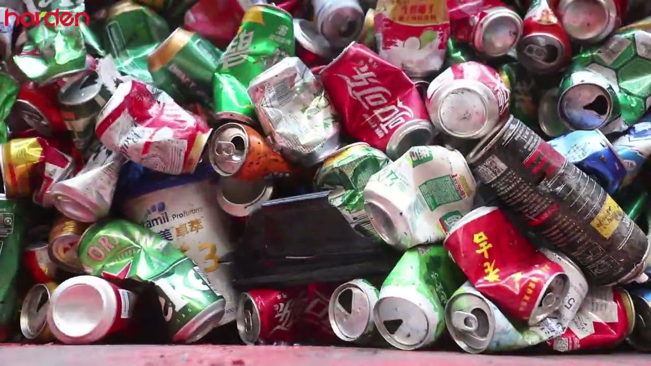 Aluminium cans shredder