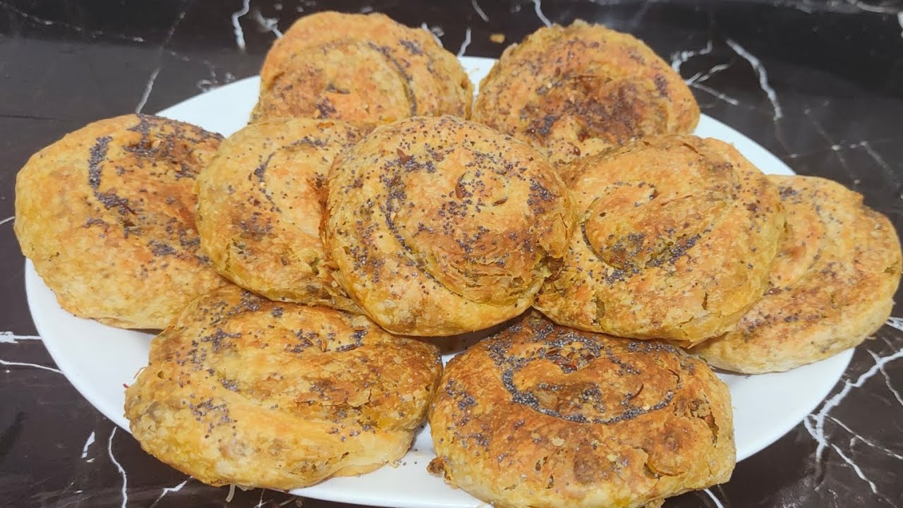 محينشات مالحين غير بعجينة المسمن بلا ورقة  مورقين بكفتة دجاج والسبانخ #اكسبلور #pizza #عشاءلذيذ 