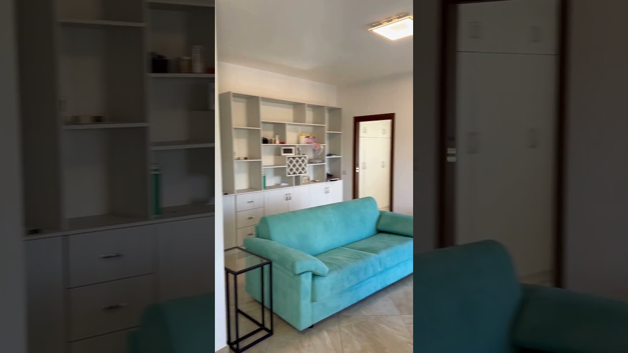 TRE LOCALI CON BOX GARBAGATE VIA GROANE &euro; 195 000