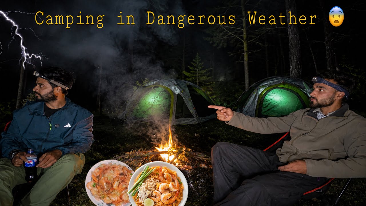 Dark Clouds, Cold Wind & Camping Vibes 🌩️    🥶Scary Weather Camping Experience!🌳