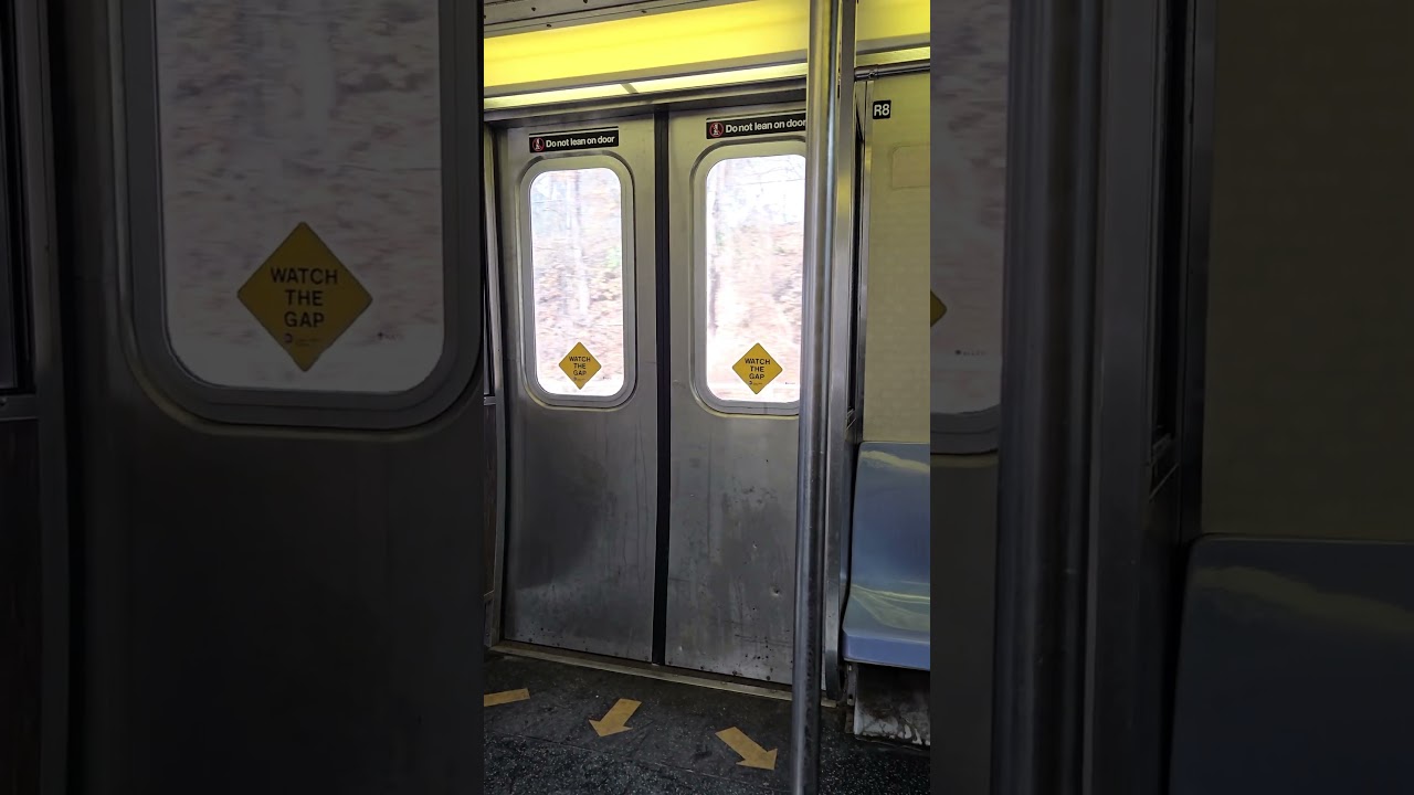MTA Staten Island Railway: R44 Ride