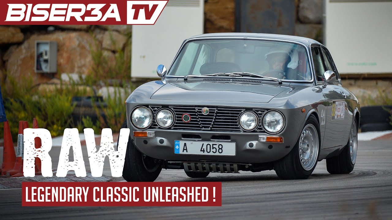 RAW // Elegant And Classic Alfa Romeo GTV Quadrifoglio On Track !