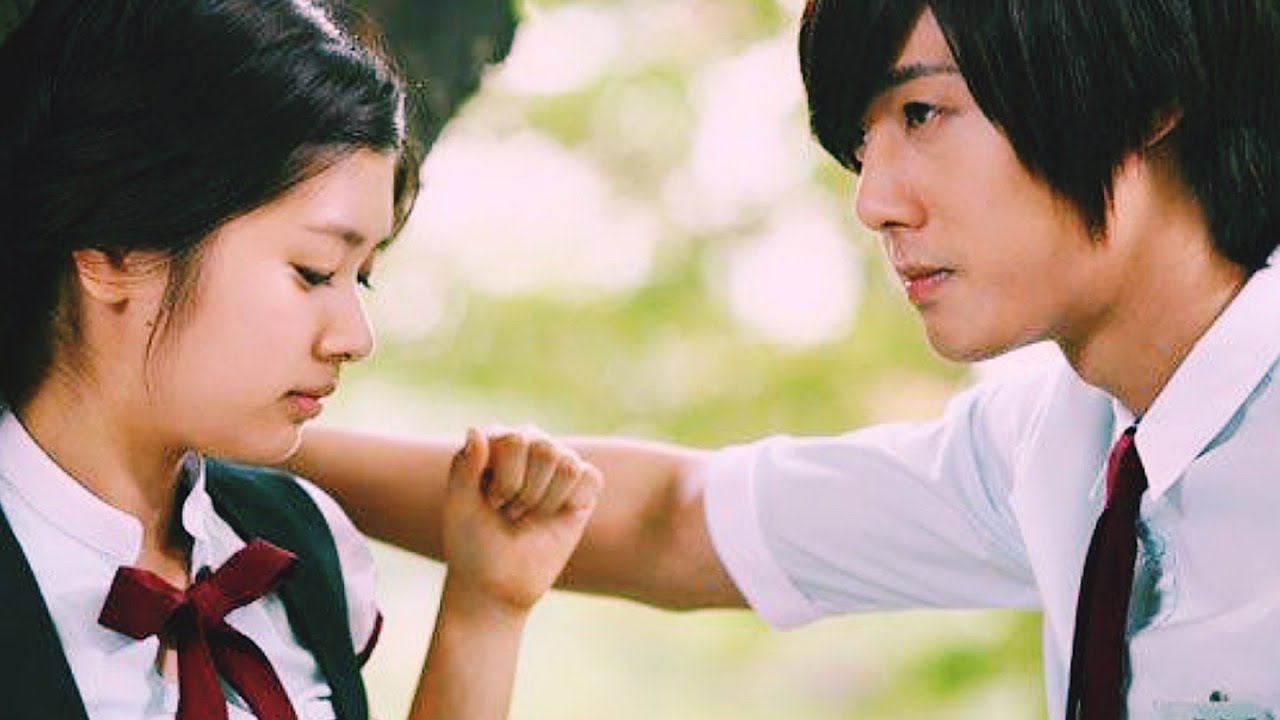 Kore Klip | Playful Kiss | Sabır Taşı