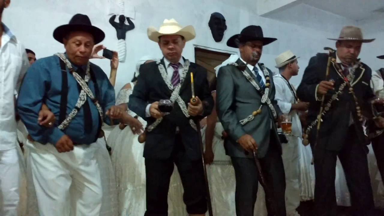 Entrada dos Senhores Mestres e Senhoras Mestras