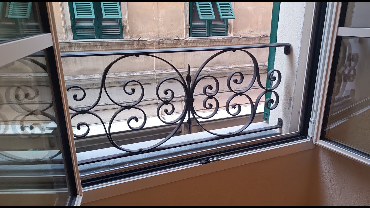 Parapetto finestra
