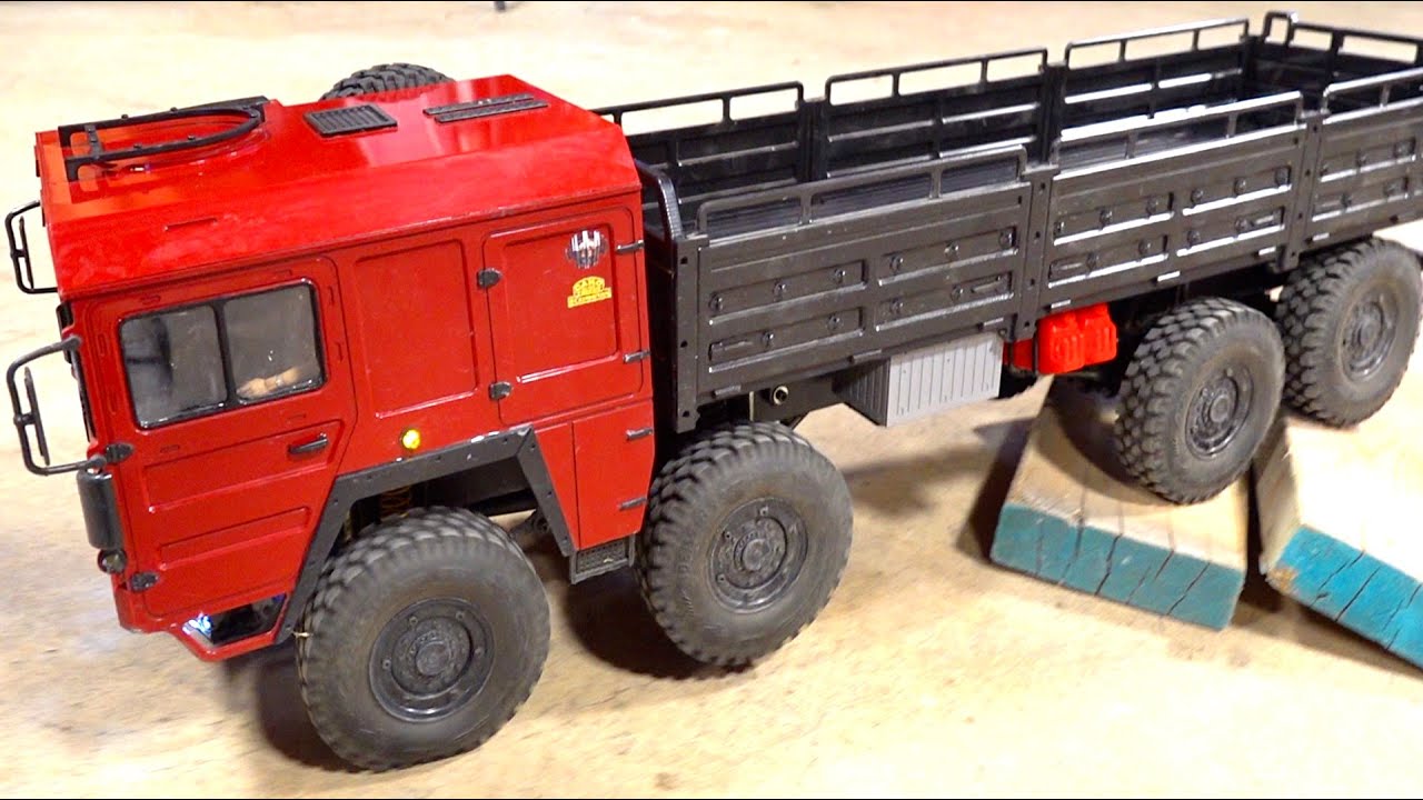 I GOT LUCKY! Have you seen this 8x8 MAN Truck Before? | RC ADVENTURES