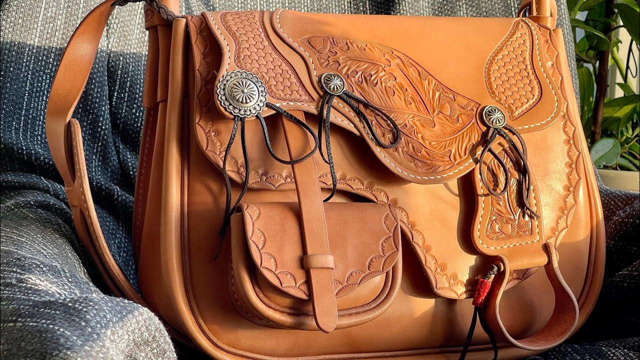 Saddle leather Saddlebag