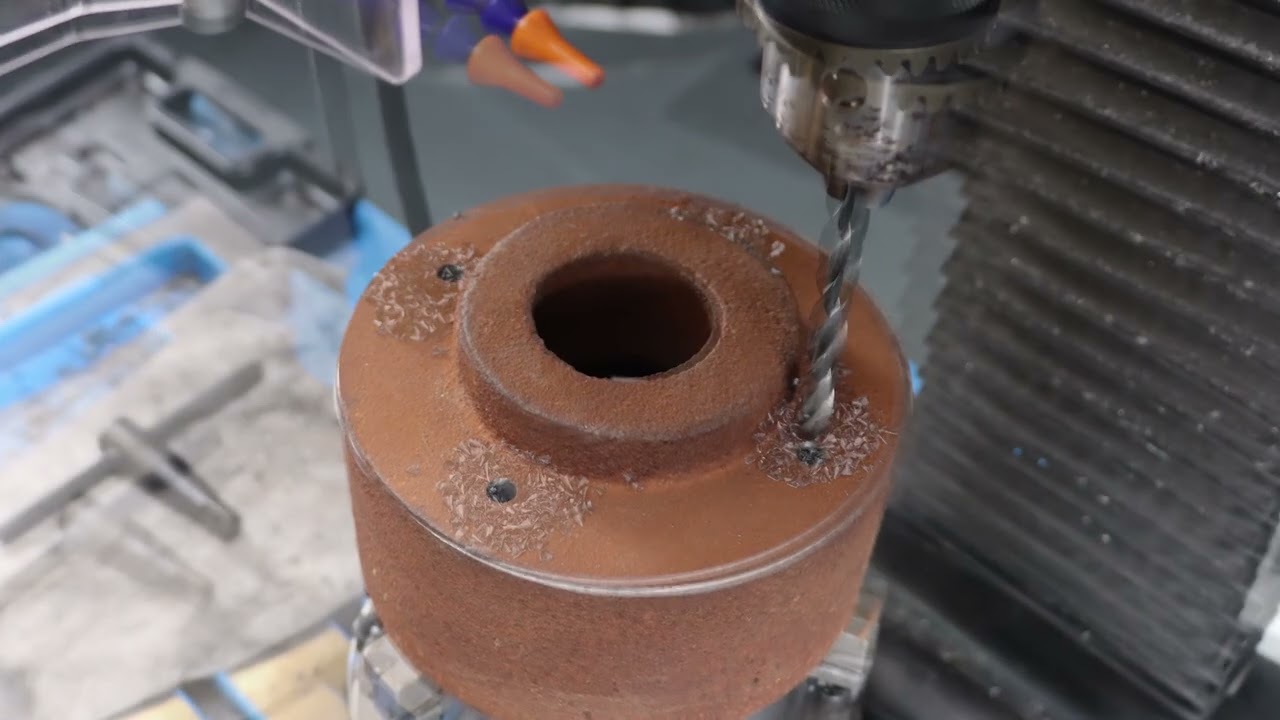 WEISS VM32L (part 2) Demonstration of processing on a milling machine
