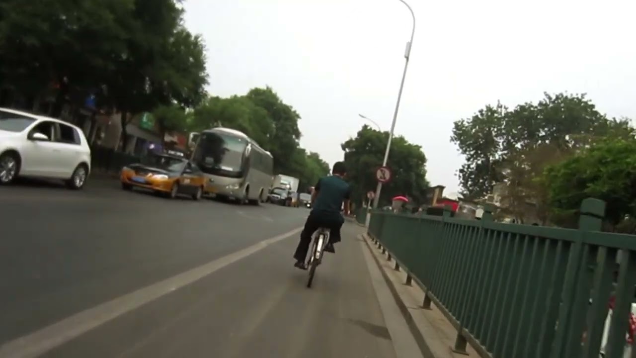 Beixinqiao my Neighborhood in Beijing Short Bike Ride 2014 #2