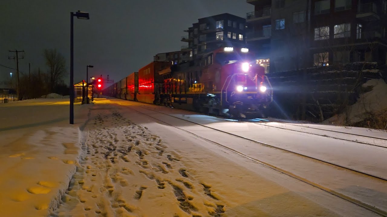 CN Z121 