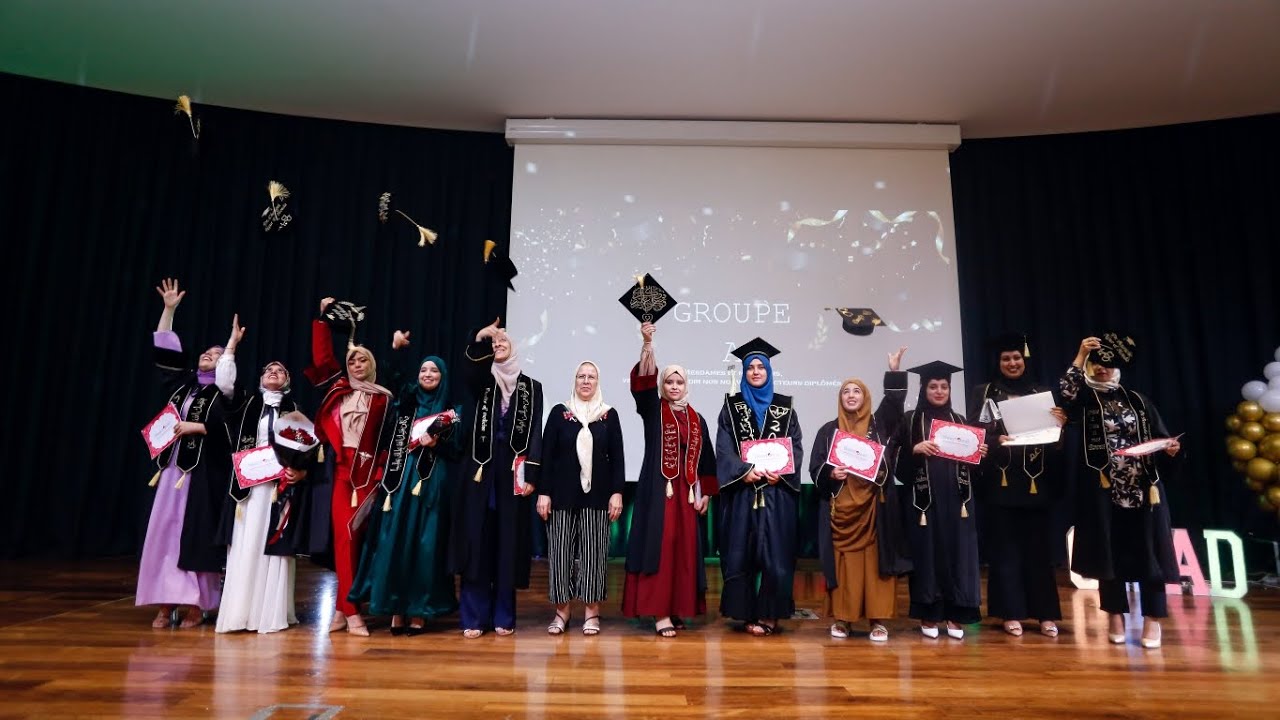 حفل تخرج طلبة الطب دفعة 2017 جامعة سطيف الجزائر الجزء الأول