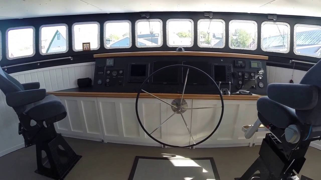 Rogue 90' Wave piercing Explorer cat wheelhouse and captain's cabin