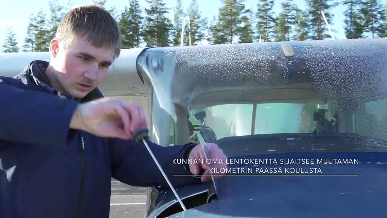 Vaaksyn Yhteiskoulu Ilmailulinja final