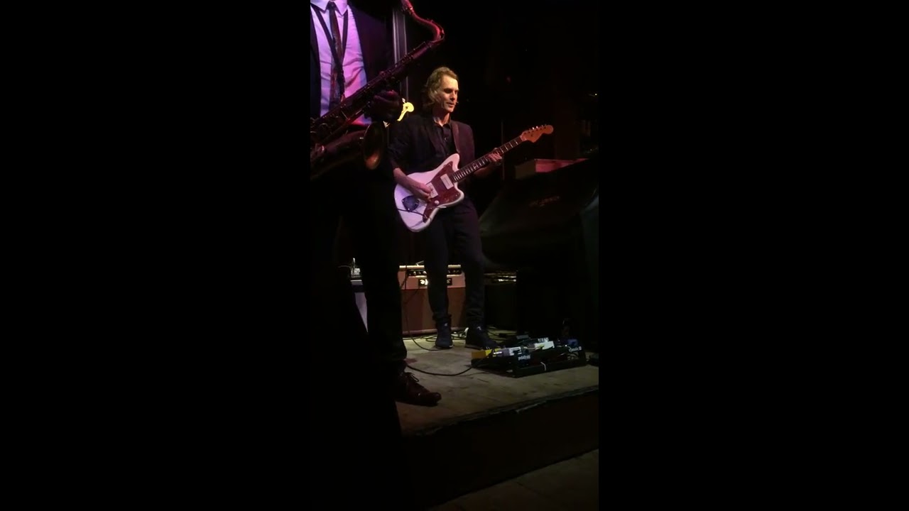 Guitarsolo on the tune Jungle Jive - live @La Fontaine
