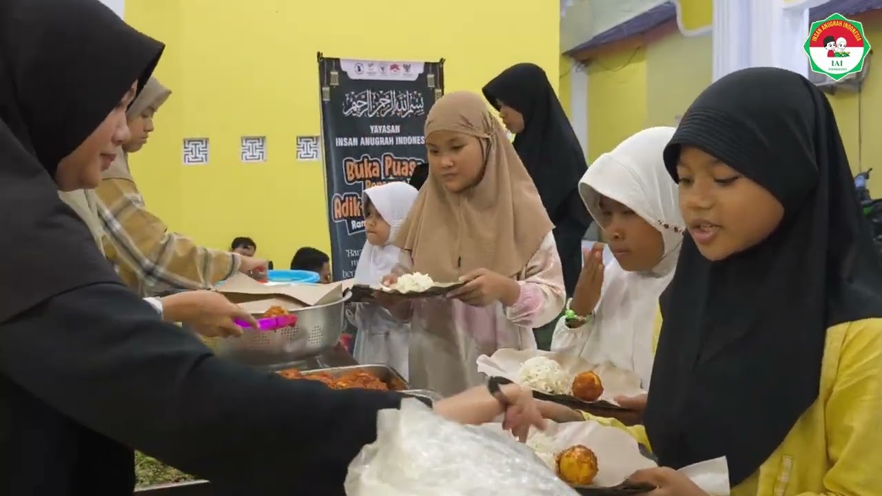 H3 Ramadhan Tadarus dan Buka Puasa Bersama Adik2 Yatim