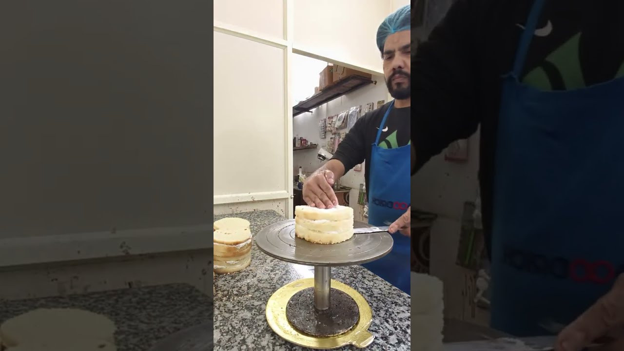 Cakes.by.design  is live!