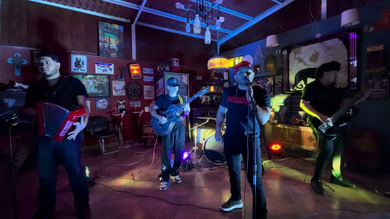 (Marlboro Rojo) En vivo 🔴Desde El Ensayo 🎧🇲🇽 #corridosbelicos