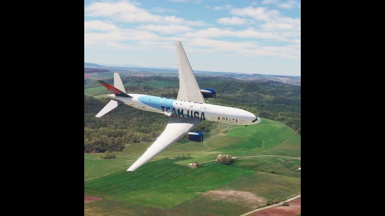 Airplane Emergency Landing at Airport Eps 605
