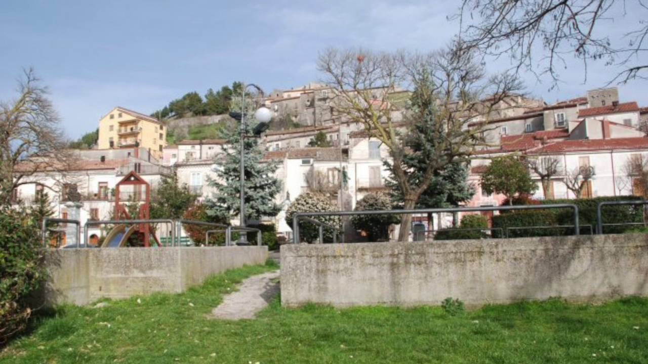 Montemurro, The Old Country