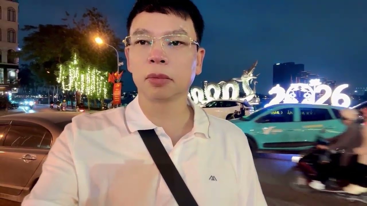 Hà nội có một chiều thứ 7 như thế