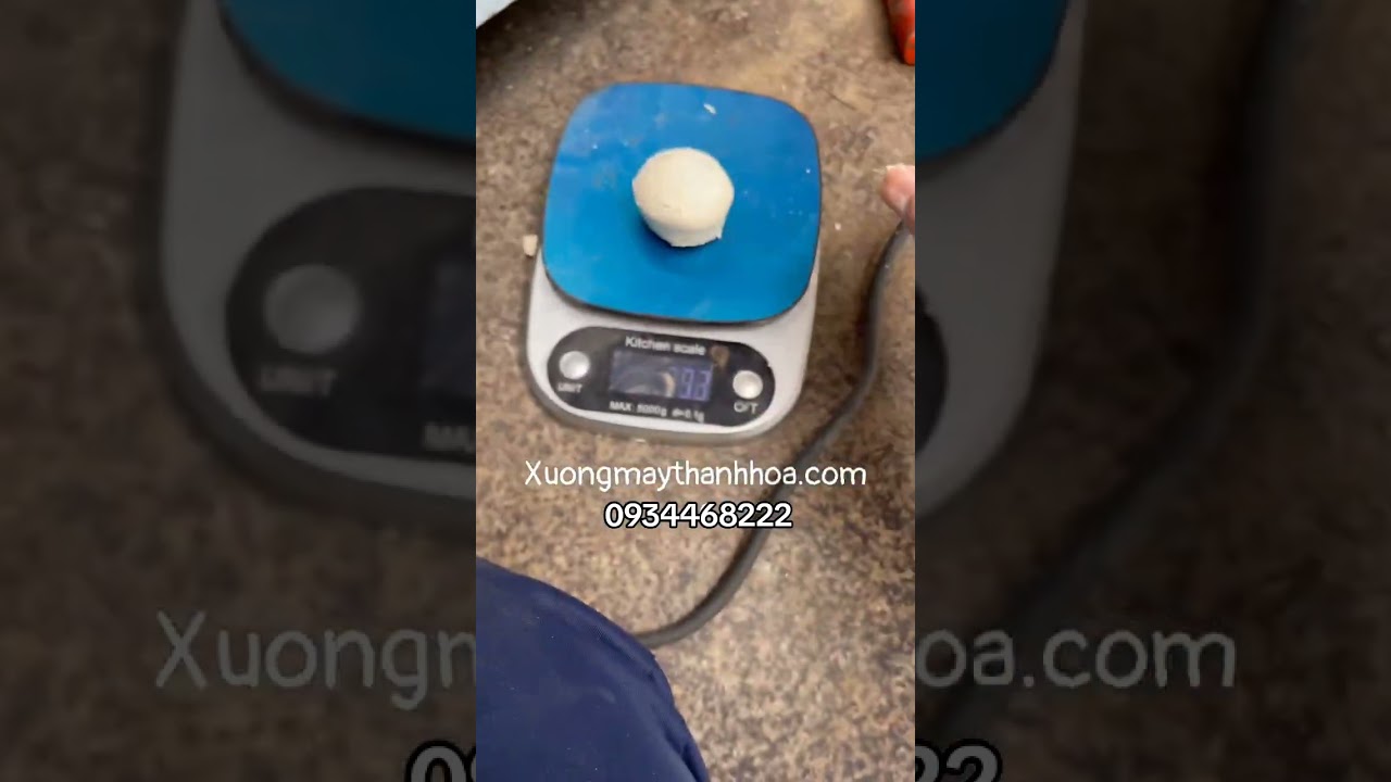 Máy chia bột ép bánh băng tải.LH 0934468222