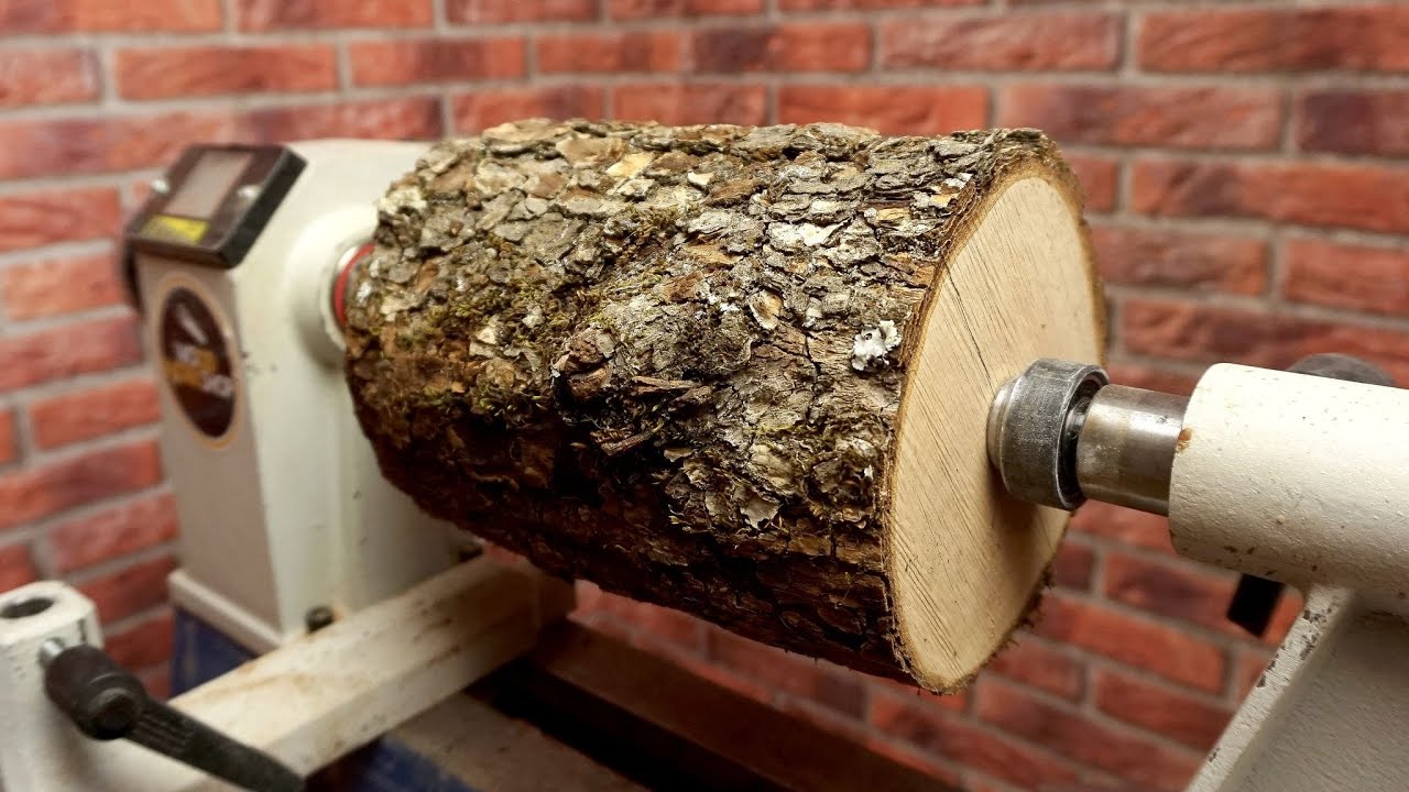 Woodturning a Pear Log Into Vase