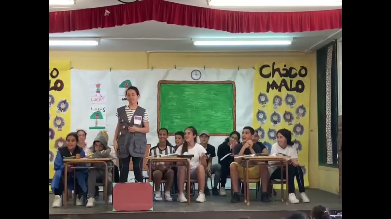 CEIP JOSEFINA BARÓ-Teatro Locas (Mayo, 23)