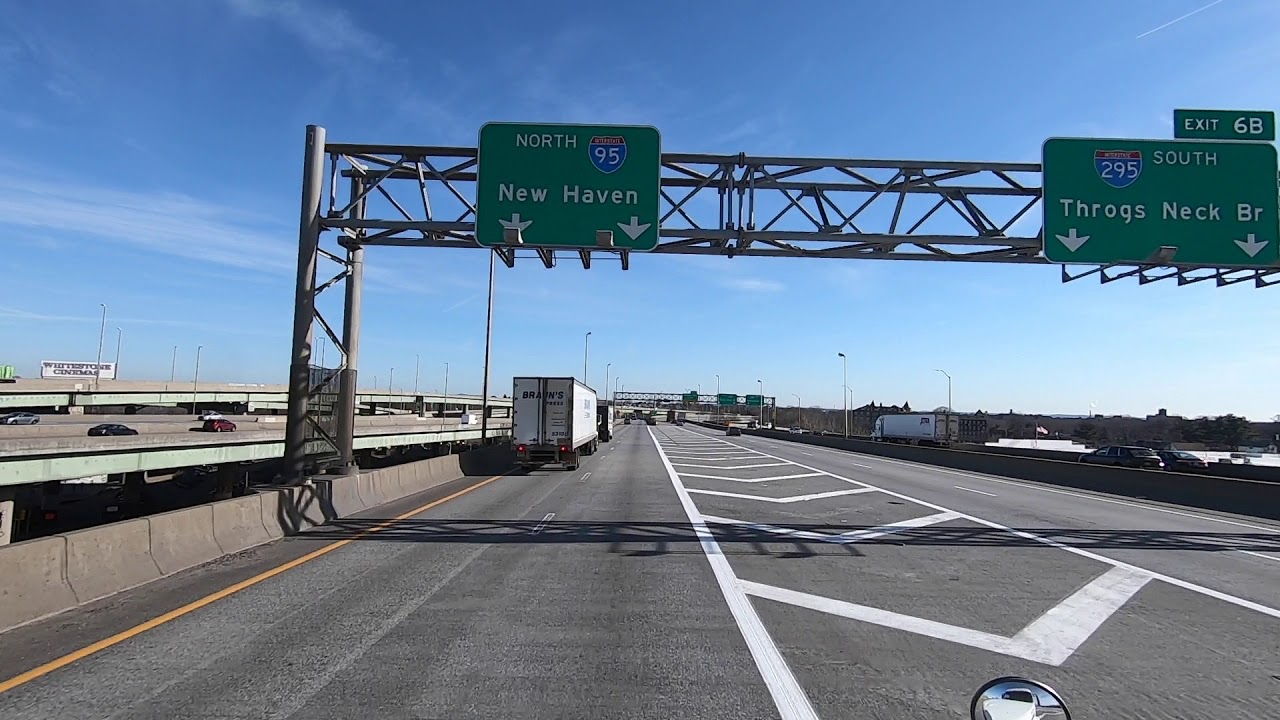 Driving thru New York State I-95 North NJ to Connecticut