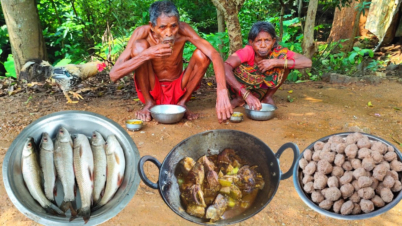 tribe 100years old grandma cooking FISH CURRY and eating || rural lifestyle in RAIN season