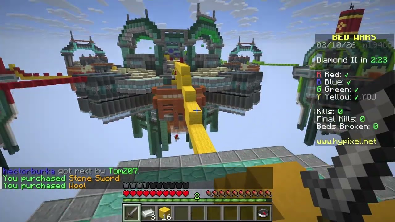 Ich spiele mit Elytra HD Bad wars und Murder Mystery.