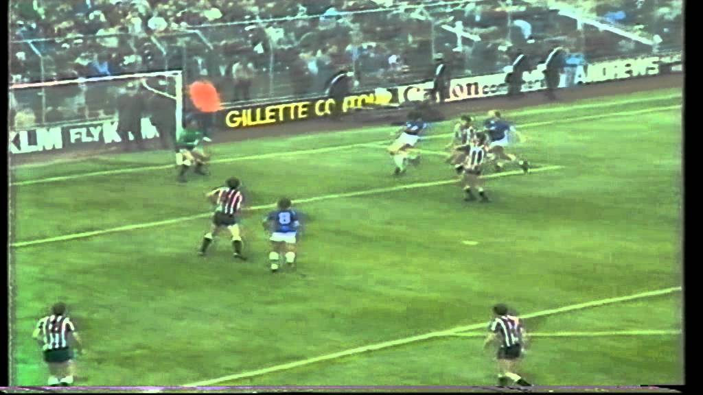 EVERTON 1984-85 SEASON - Newcastle United 2 Everton 3 - 15th September 1984