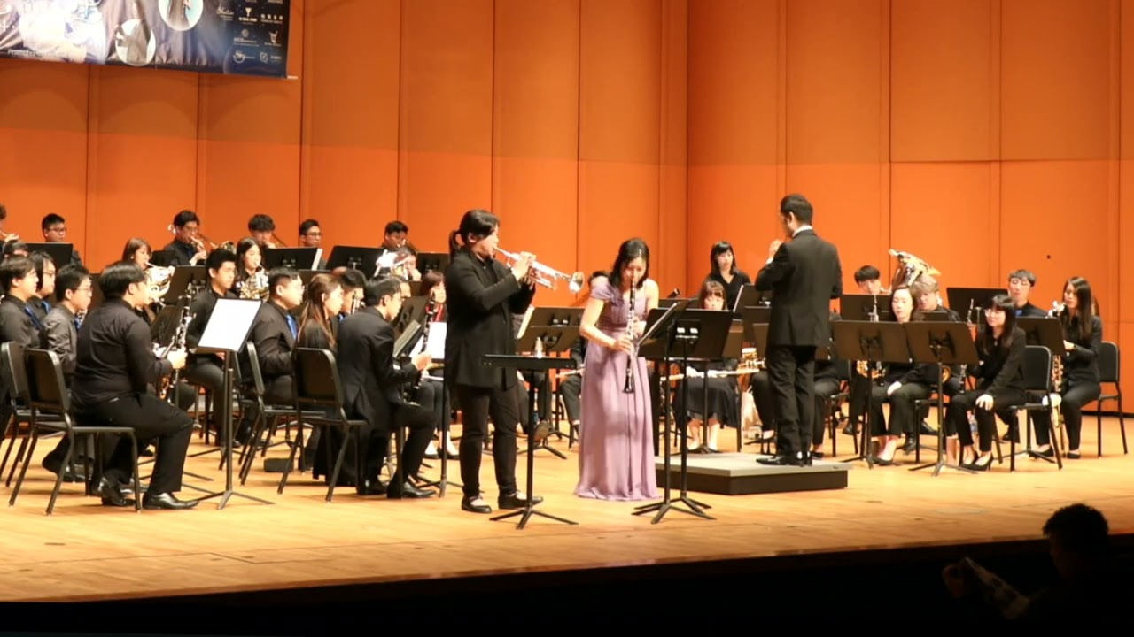 Double concerto for Clarinet and Trumpet - Gordon Jacob/arr. M.Lam