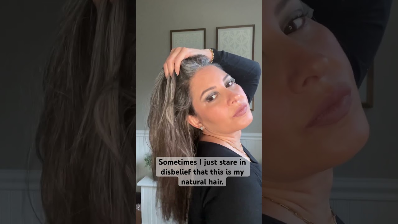 Ever wonder what&rsquo;s under your hair dye? #grayhair #beauty #silversisters  #healthyaging #naturalhair