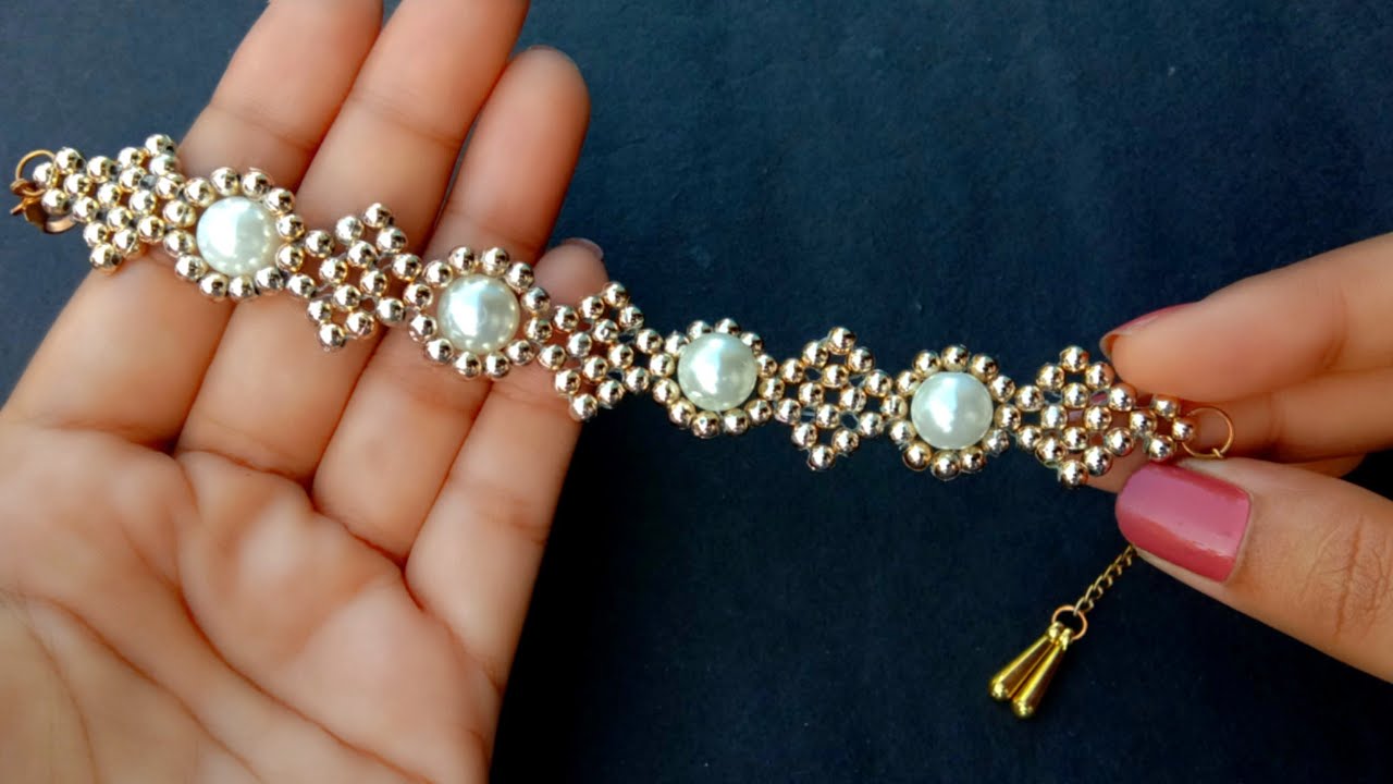 Easy Diamond Beaded Bracelet//Bracelet Making How To//Jewelry Making// Useful & Easy