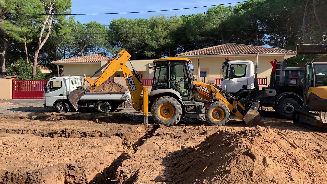 MECALAC 6MCR GINER TP + SCANIA P380